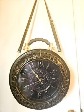Round Ornate Black Clock Handbag